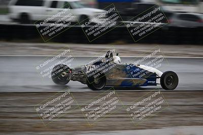 media/Nov-15-2025-CalClub SCCA (Sat) [[7bfa5a7151]]/Race/Group 2/